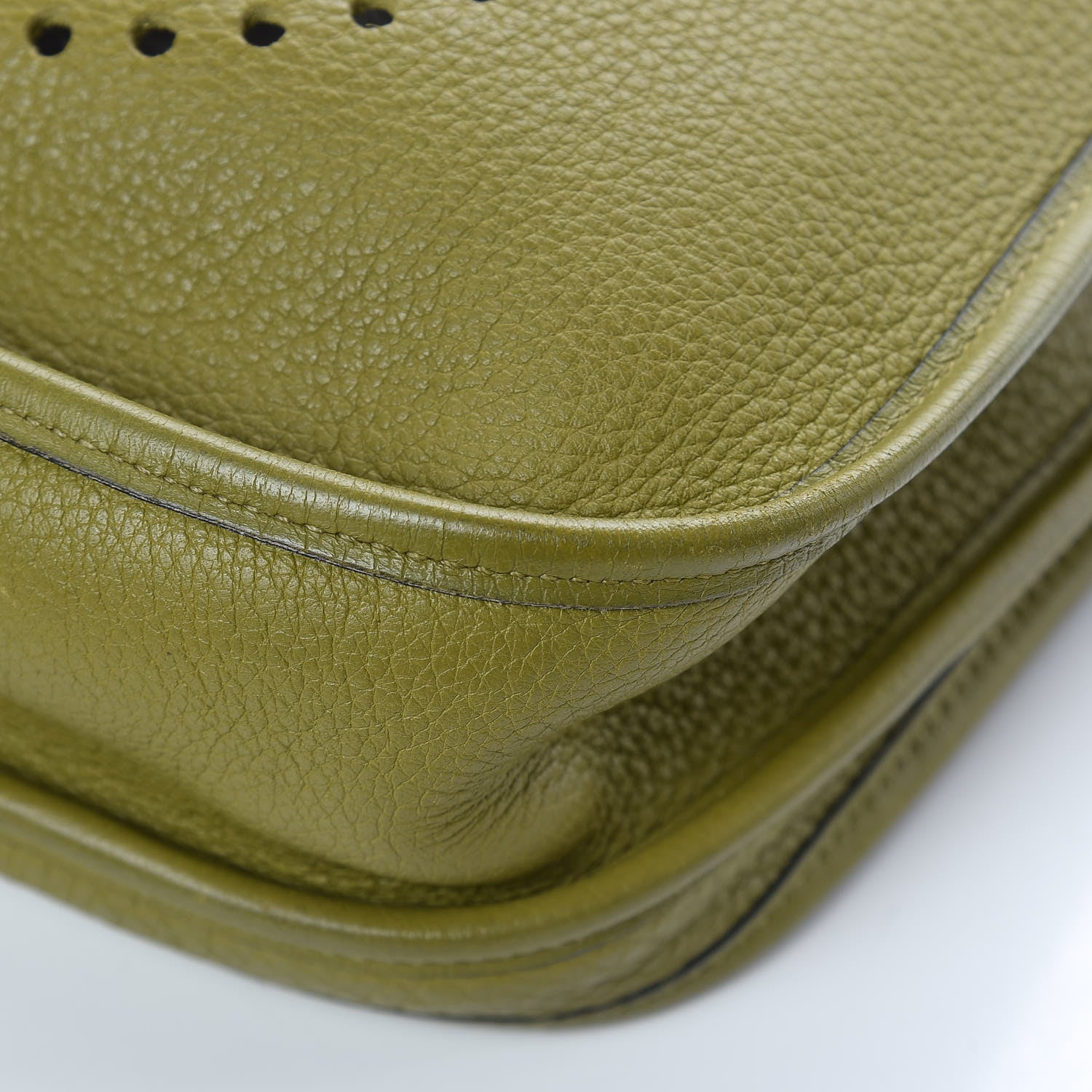 Hermes Taurillon Clemence Evelyne II PM Vert Chartreuse 16 of 18