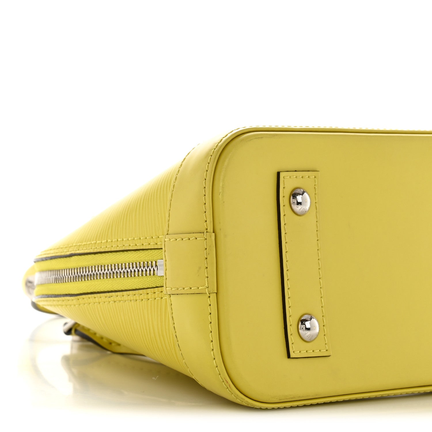 Louis Vuitton Epi Alma BB Pistache 9 of 12