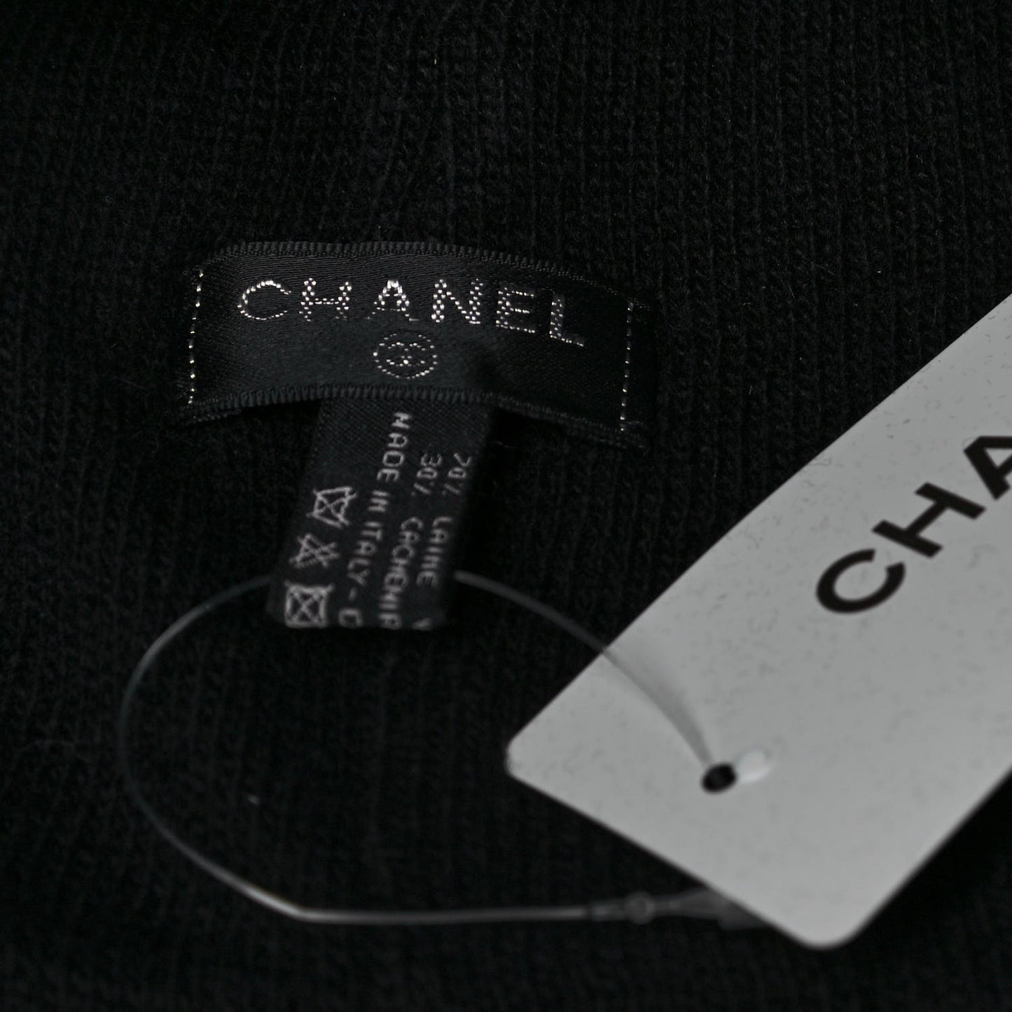 Cashmere Logo Beanie Hat Black Fuchsia