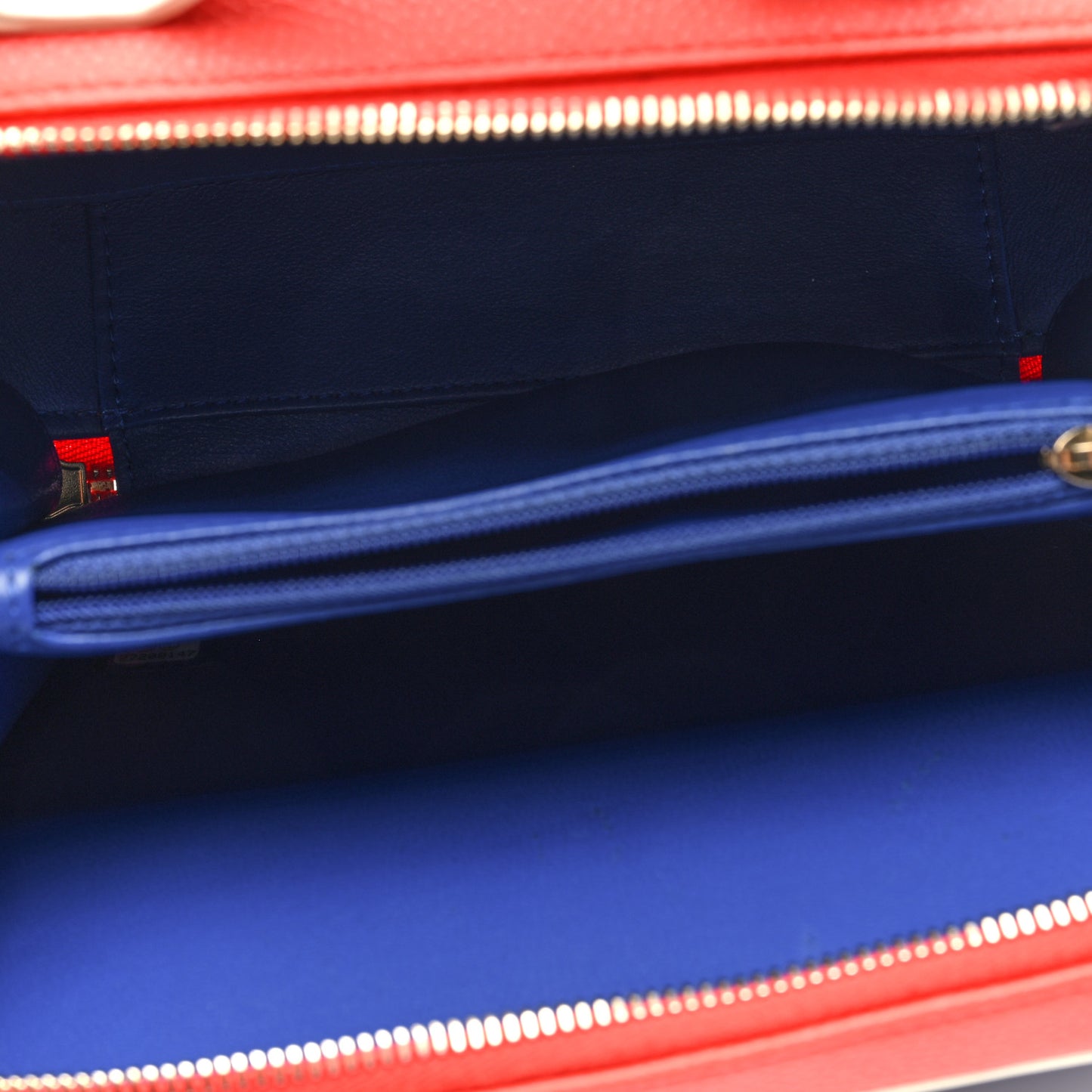 Caviar Quilted Medium CC Filigree Vanity Case Blue White Red