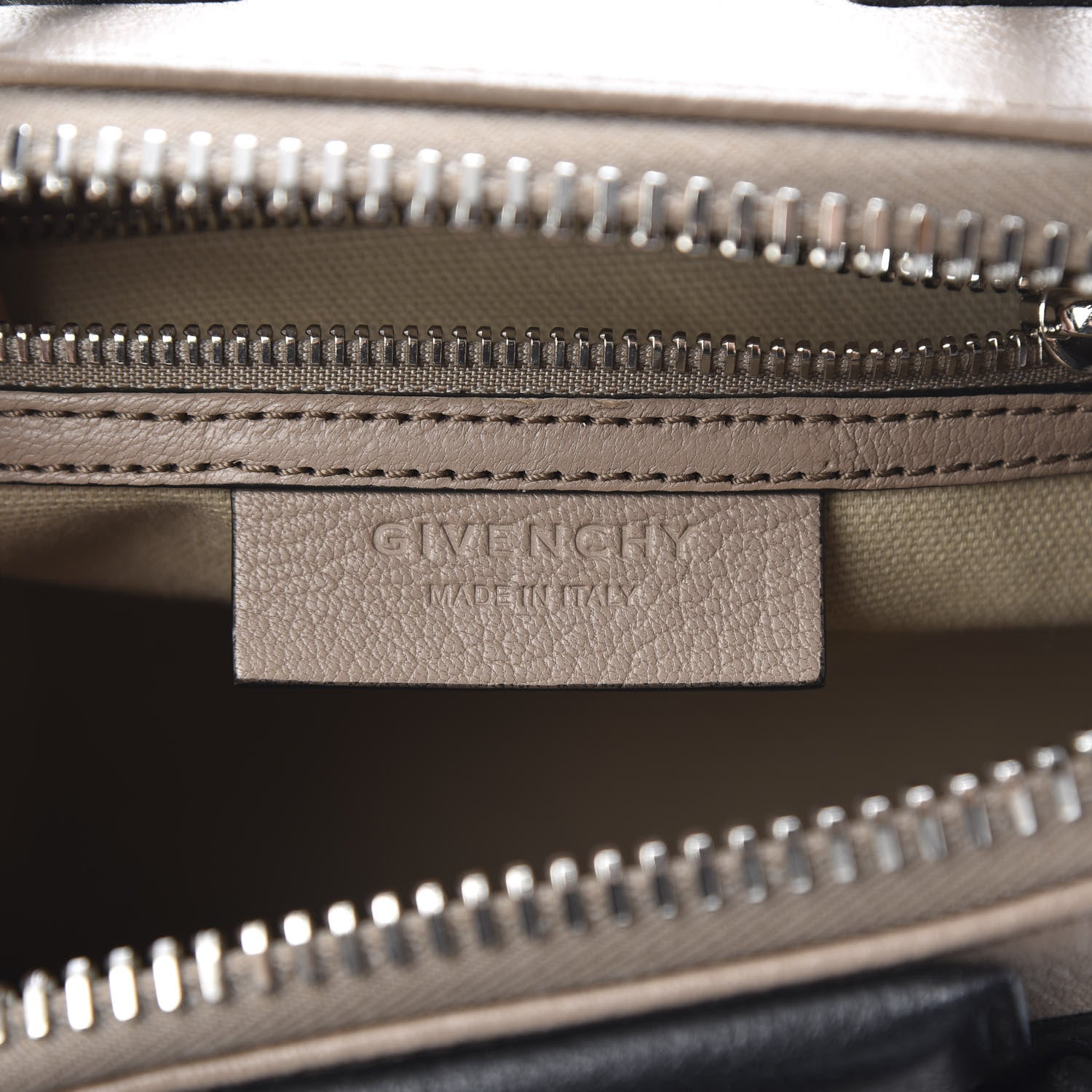 Givenchy Sugar Goatskin Mini Tri-Color Antigona Linen 6 of 10