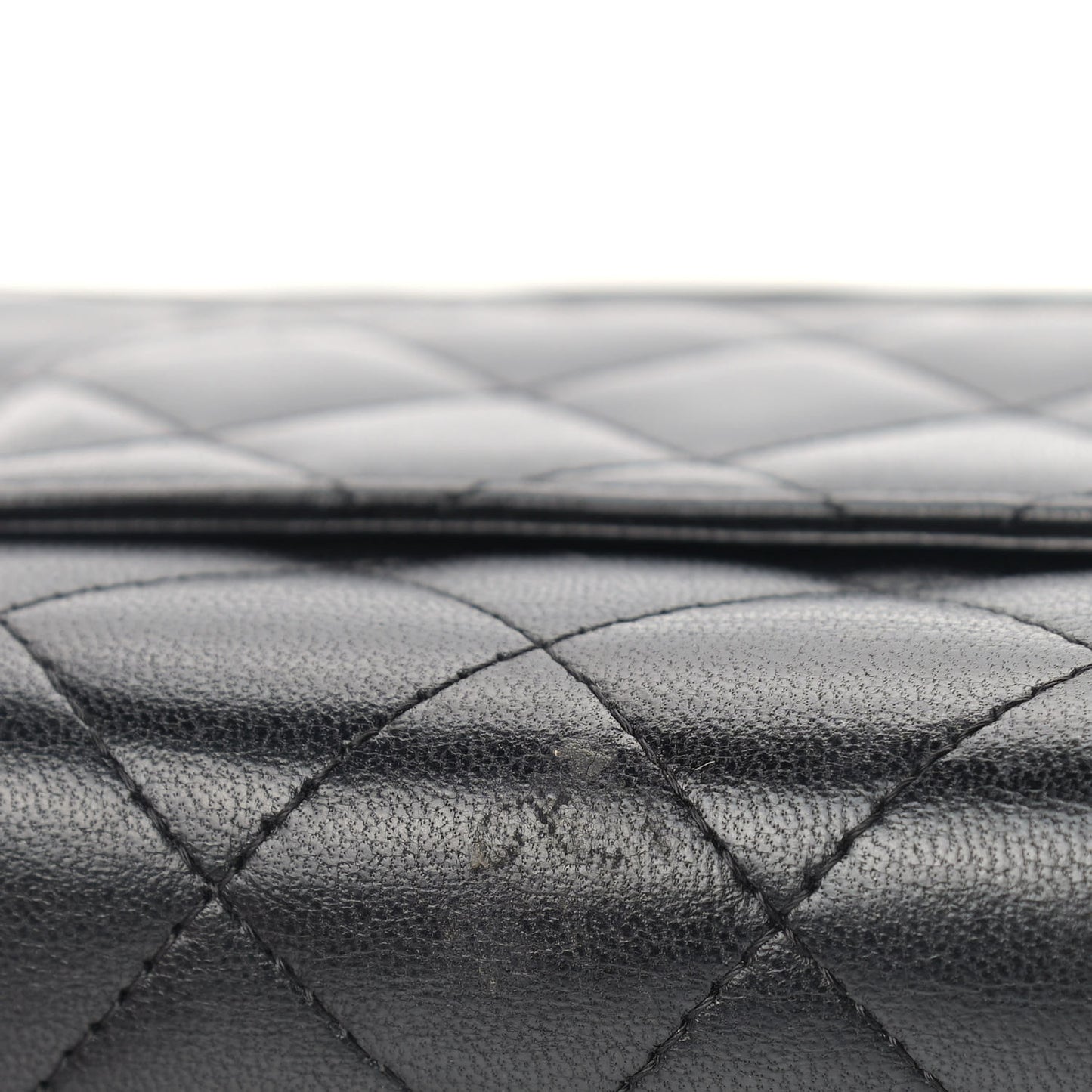 Lambskin Quilted Wallet On Chain WOC Black