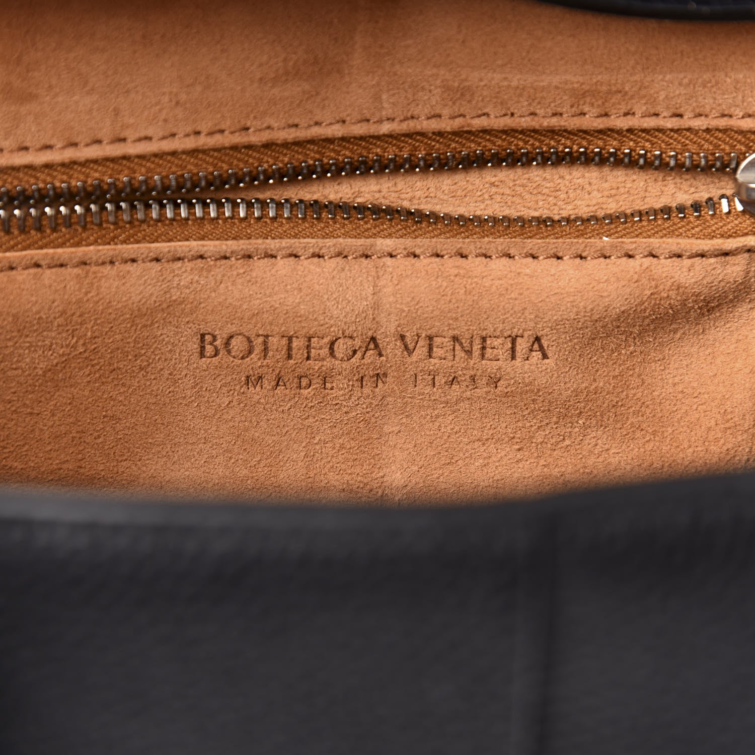 Bottega Veneta Grained Calfskin Mini Maxi Intrecciato Arco 33 Black 6 of 9