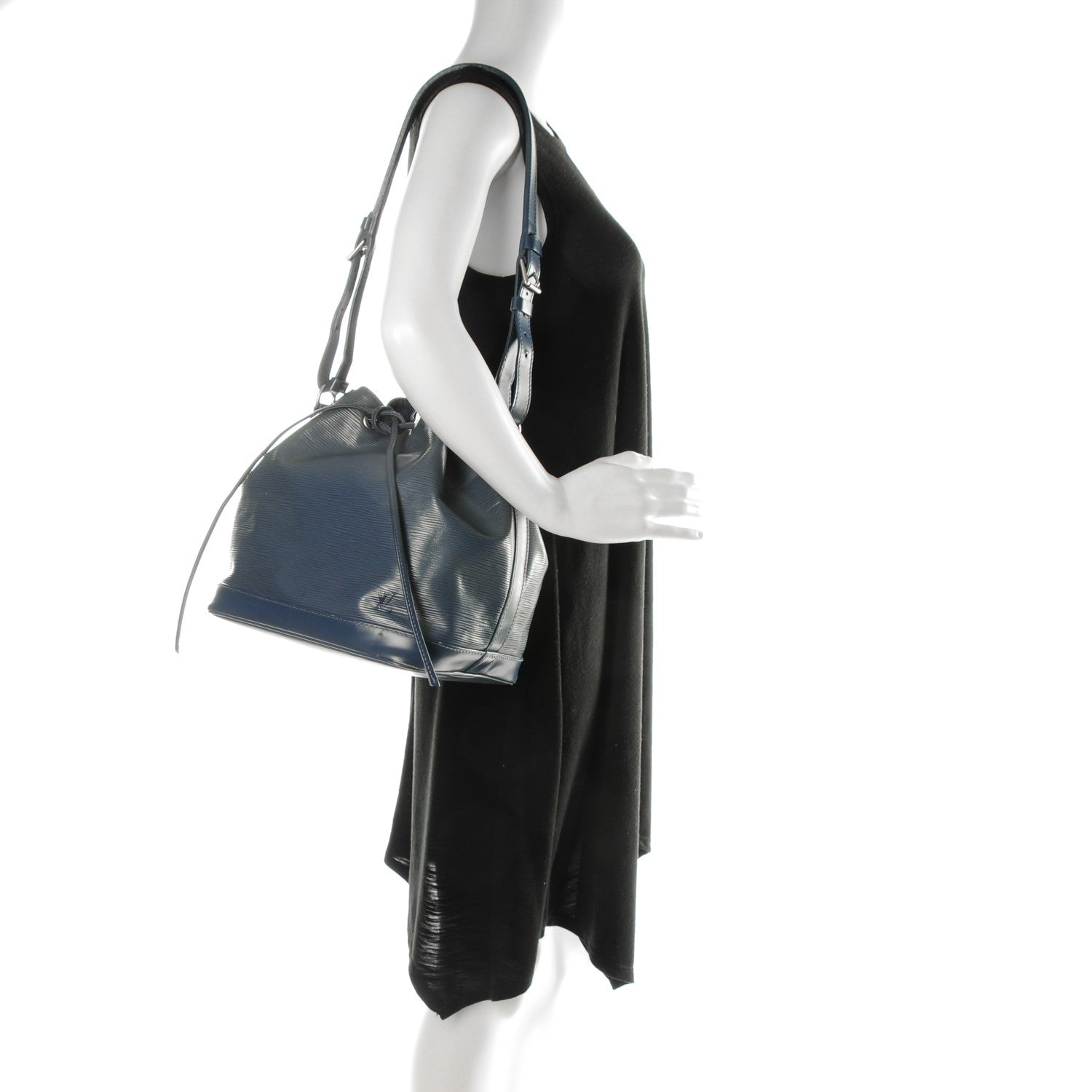 Louis Vuitton Epi Petit Noe Myrtille 2 of 10