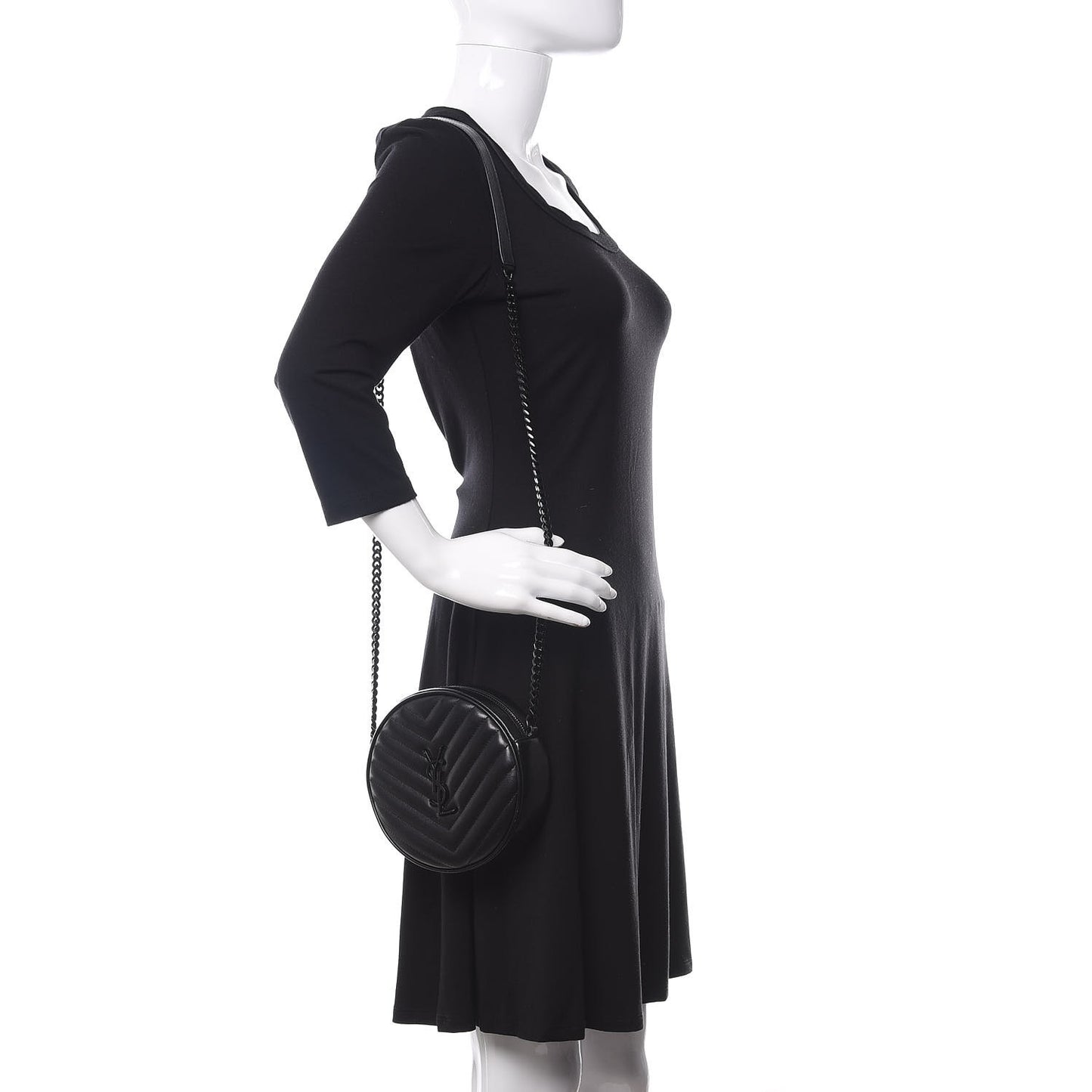 Calfskin Matelasse Chevron Round Vinyle Camera Bag Black