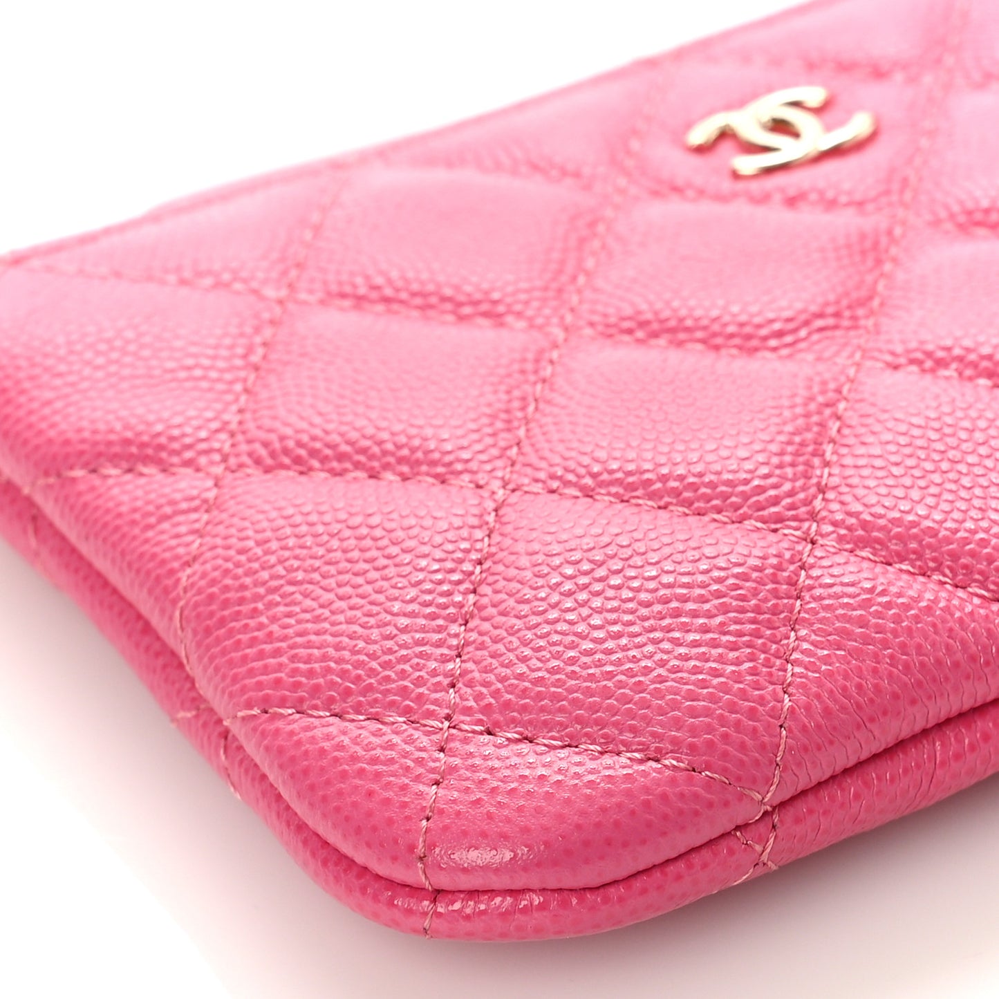 Caviar Quilted Small Cosmetic Case Pink