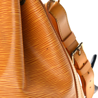 Louis Vuitton Epi Petit Noe Tassil 13 of 15