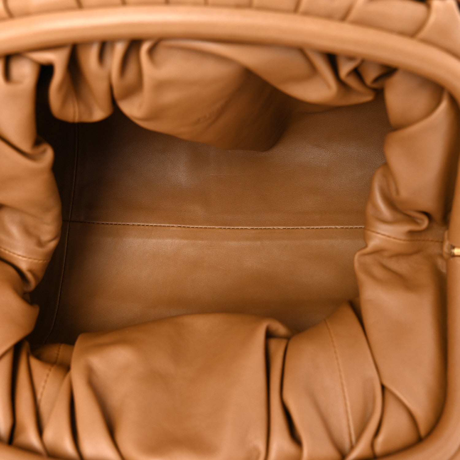 Bottega Veneta Smooth Butter Calf The Pouch Oversized Clutch Cammello 5 of 9