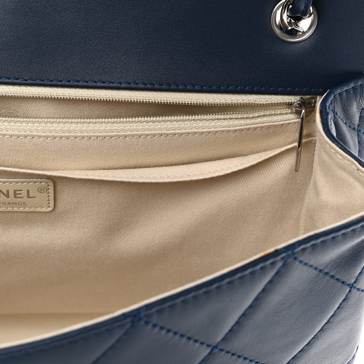 Calfskin Quilted In The Business Flap Dark Blue