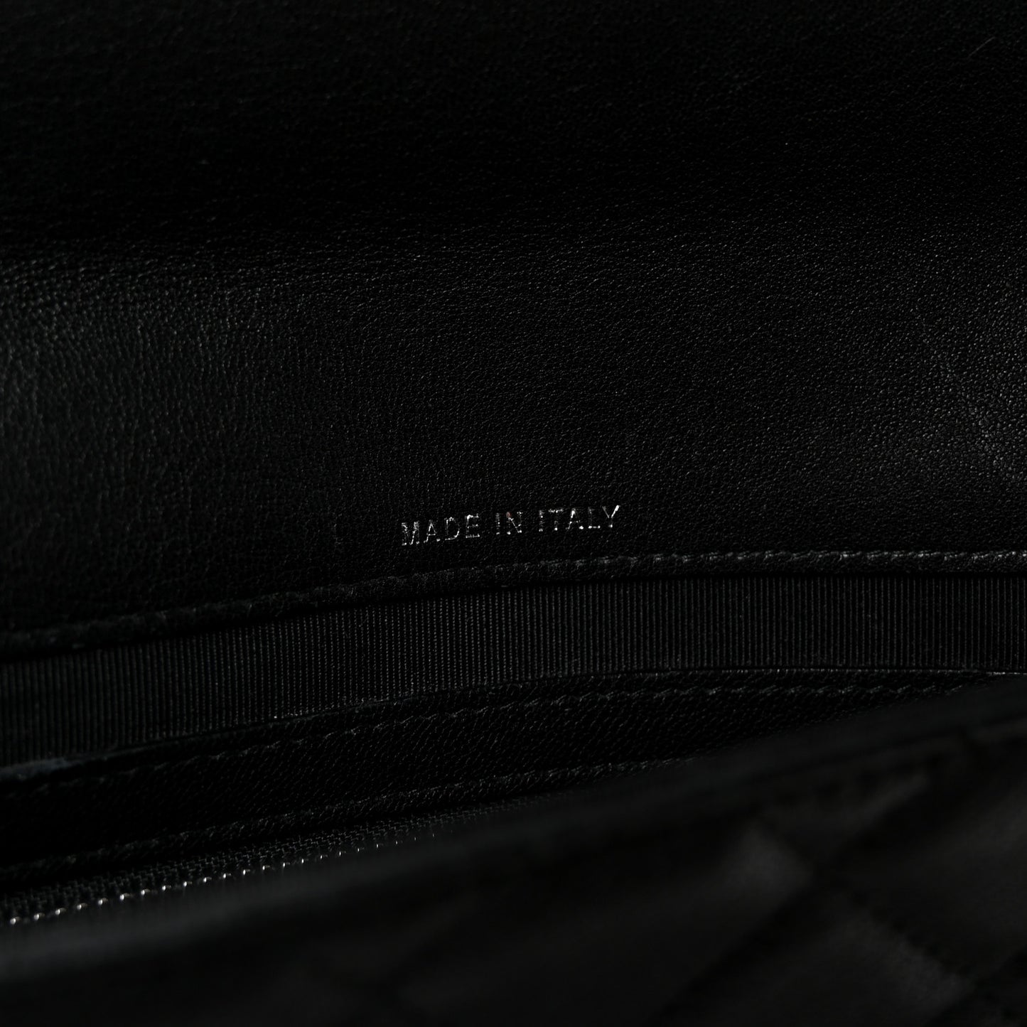 Goatskin Quilted CC Box Pouch Black