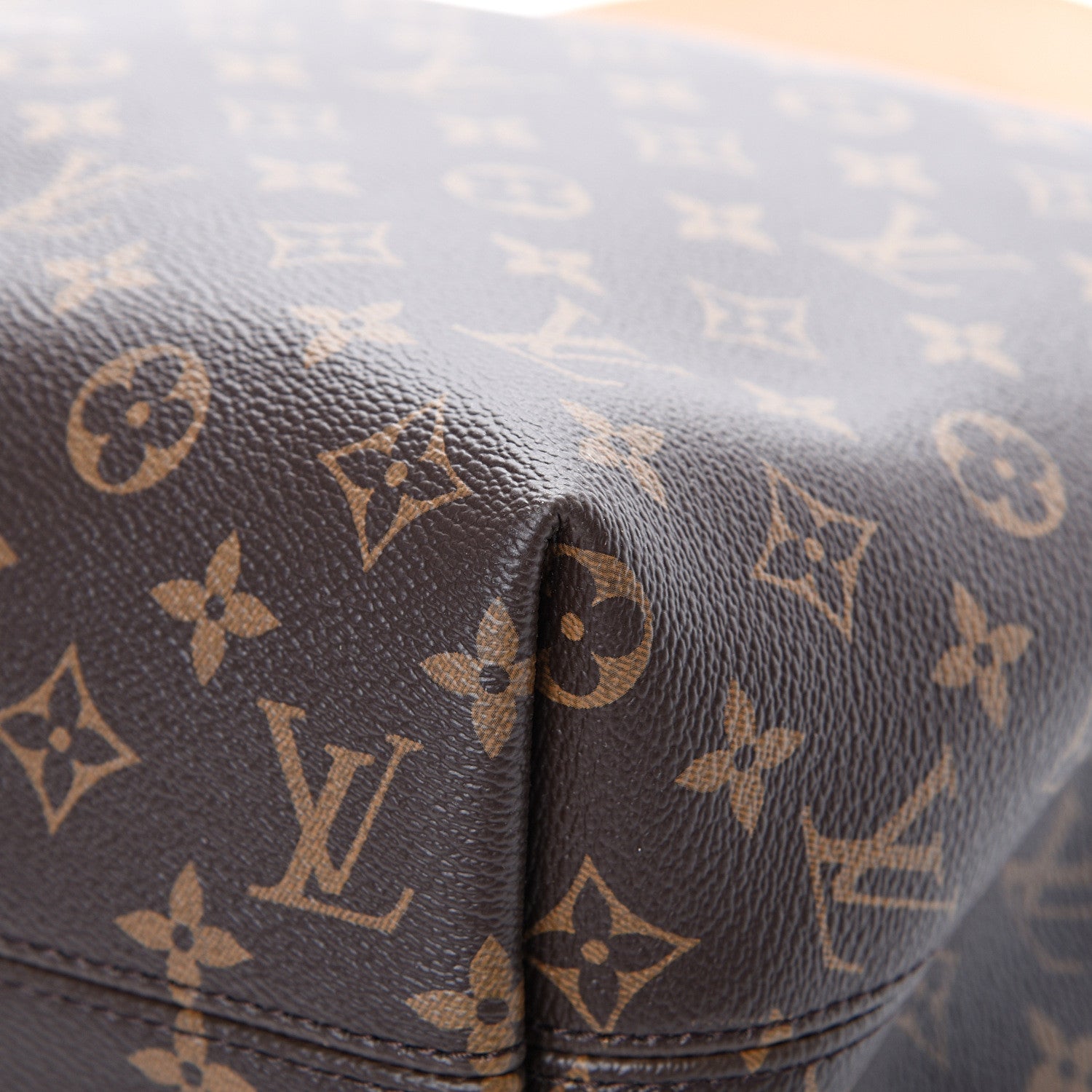 Louis Vuitton Monogram Graceful MM 12 of 16