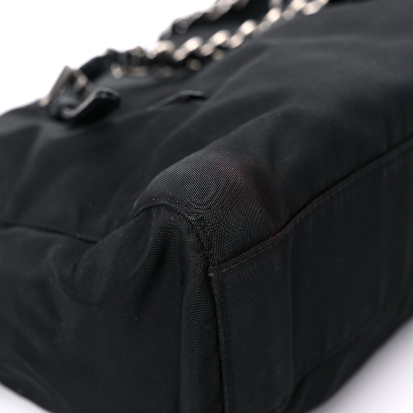 Nylon Tessuto Acciaio Chain Shoulder Bag Black