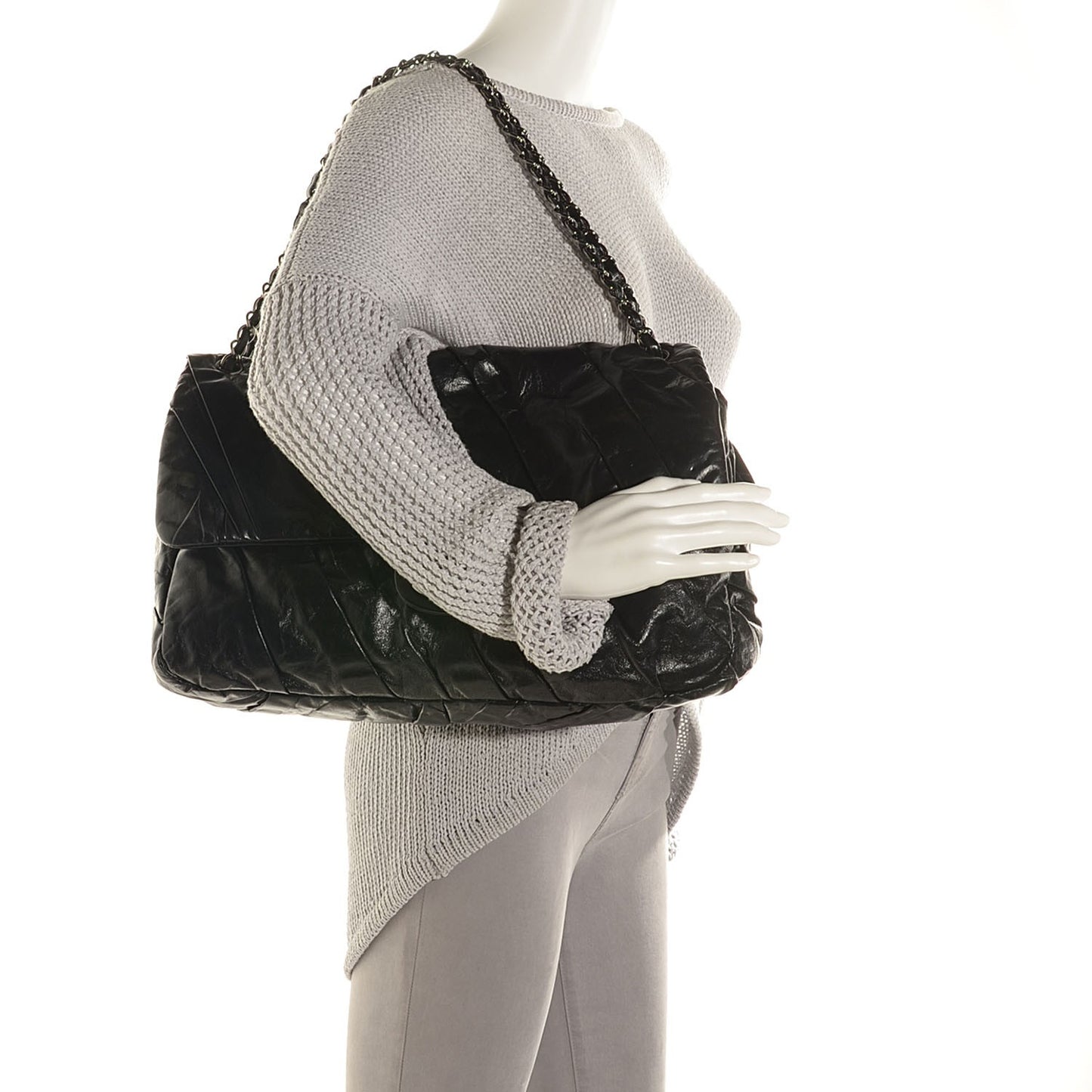 Glazed Calfskin Twisted Maxi Flap Black