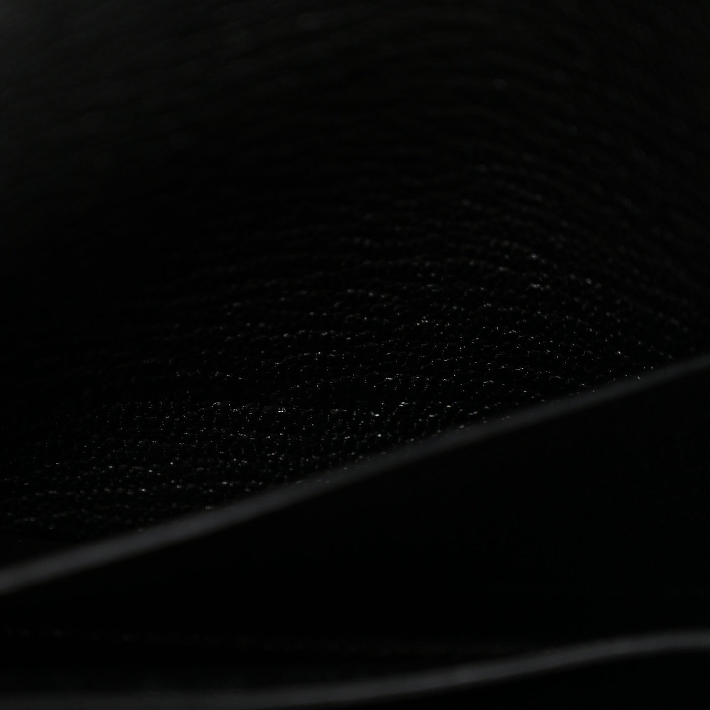 Chevre Mysore Roulis Slim Wallet Black