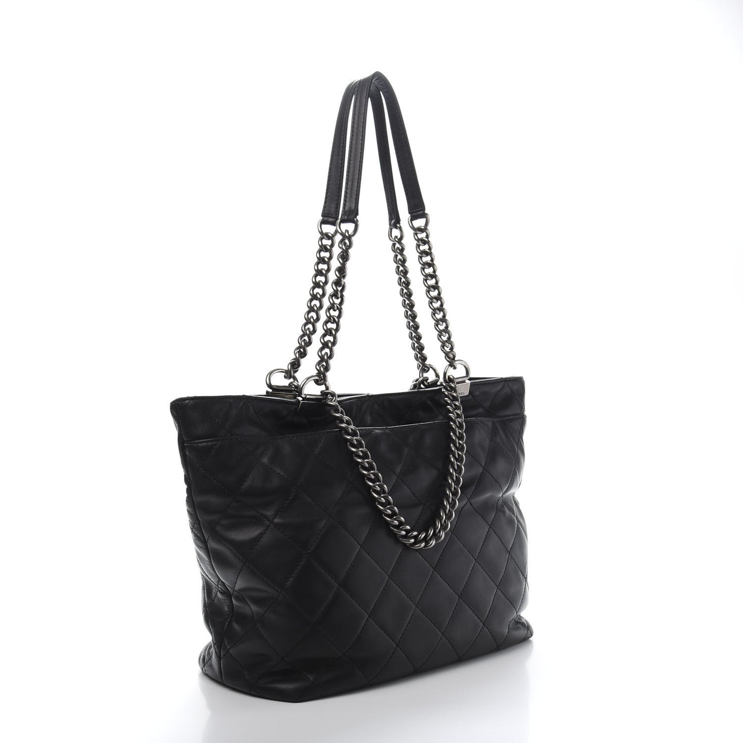Calfskin Quilted Large Shopping In Chains Tote Black