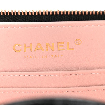 Chanel Shiny Lambskin Quilted CC Vanity Case Black 7 of 12