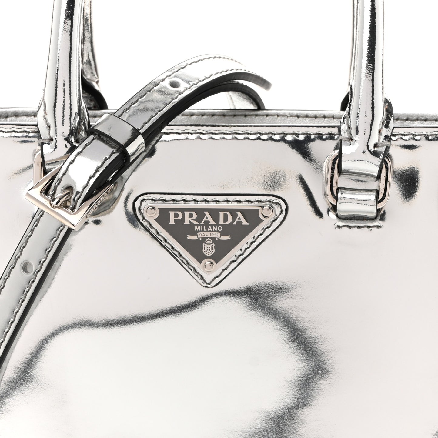 Spazzolato Triangle Small Double Handle Crossbody Tote Argento