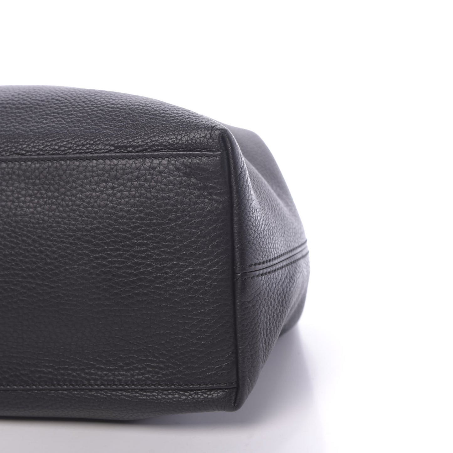 Pebbled Calfskin Medium Soho Chain Shoulder Bag Black