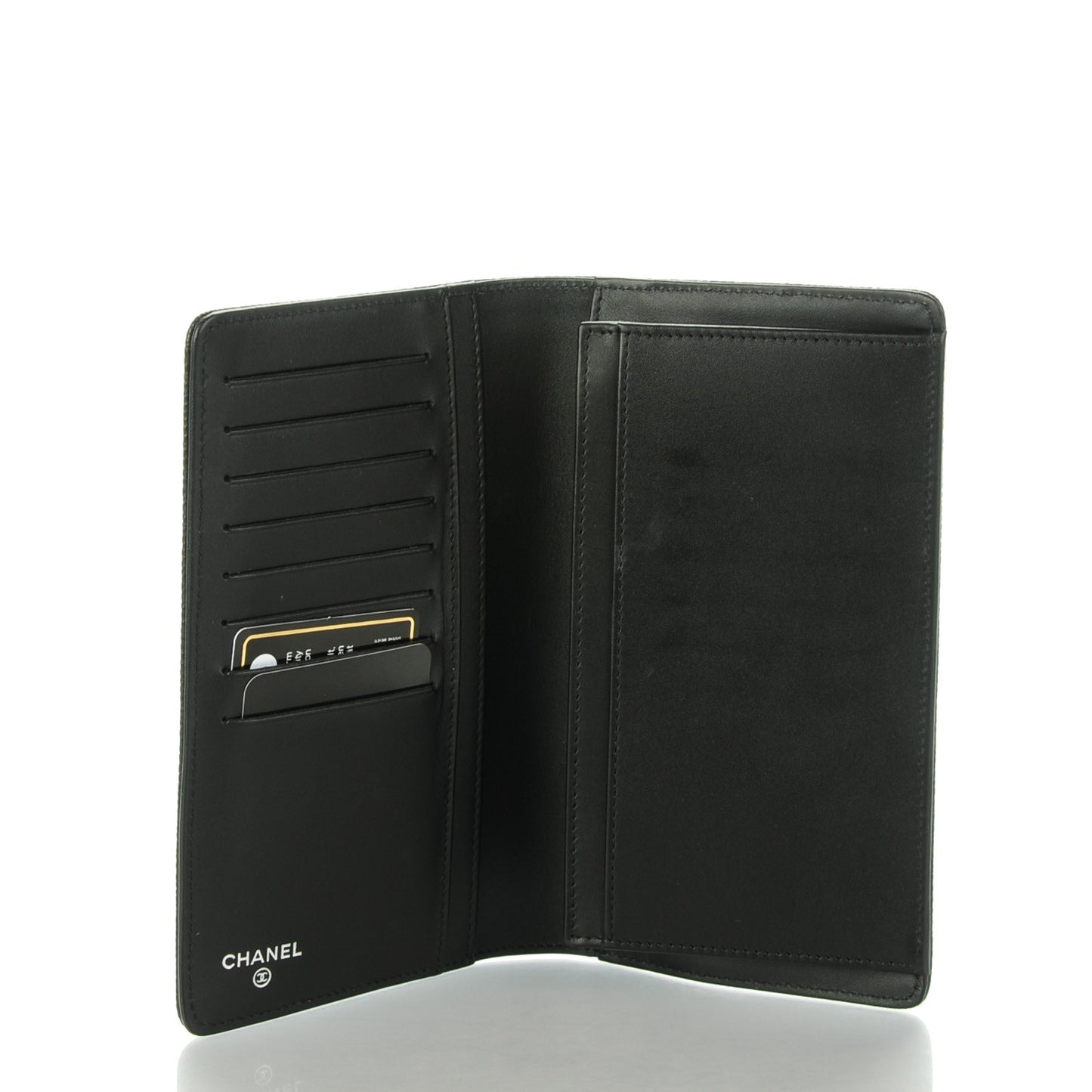 Caviar Timeless CC Yen Wallet Black