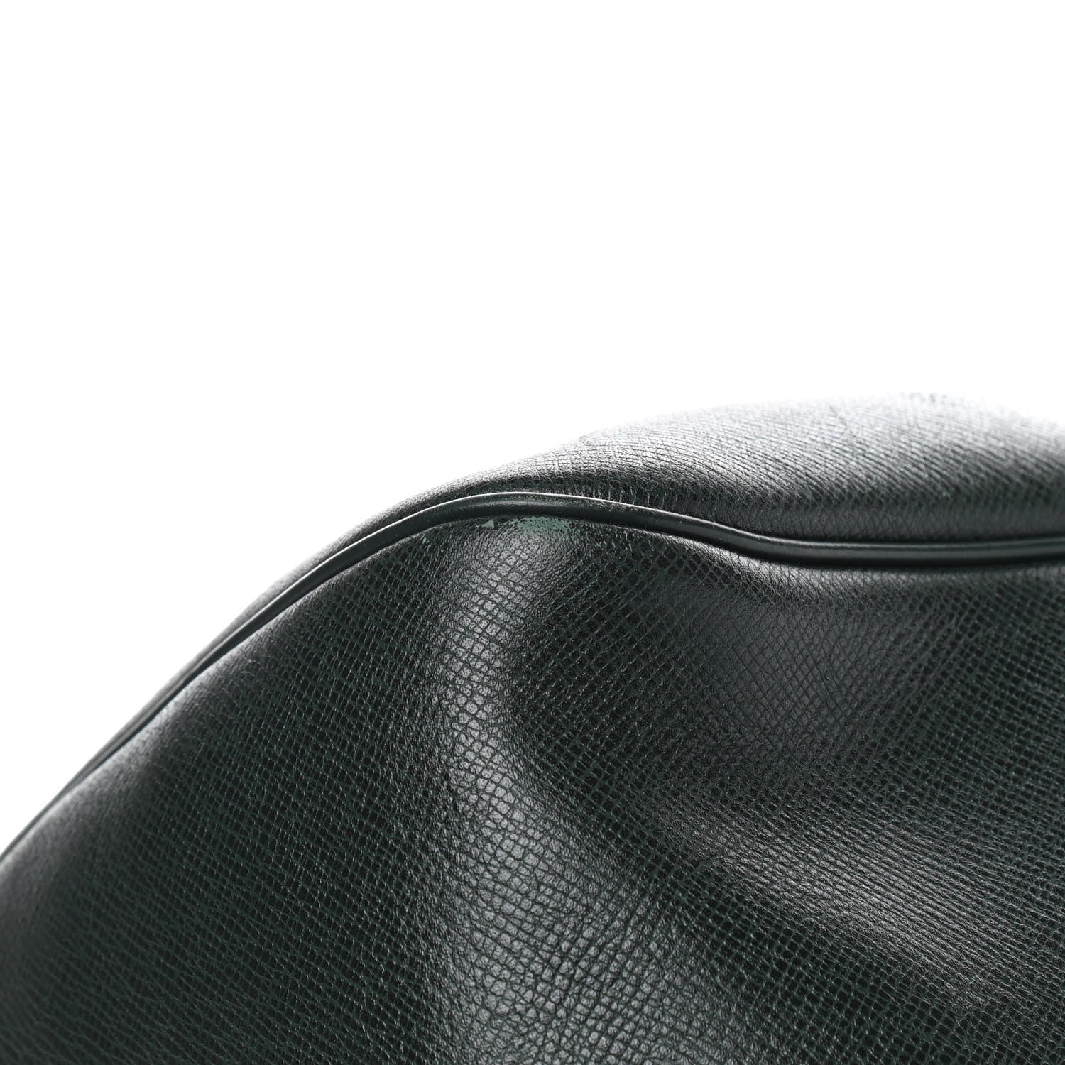 Louis Vuitton Taiga Kendall GM Epicea 3 of 19