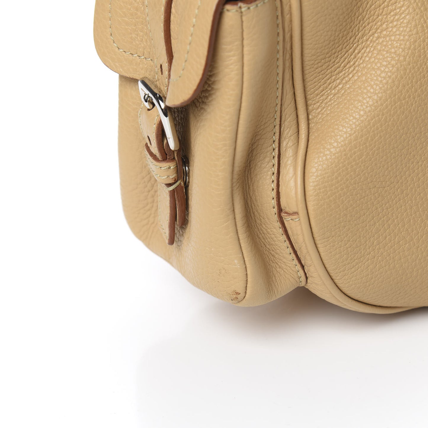 Vitello Daino Buckle Shoulder Bag Sabbia