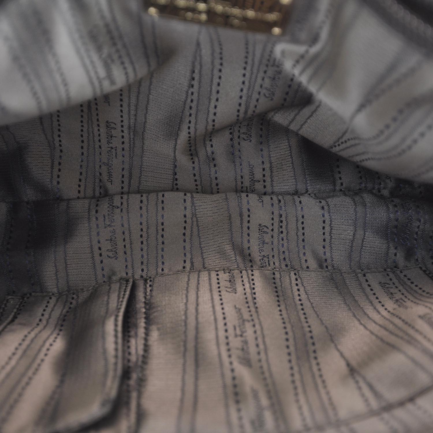 FASHIONPHILE SALVATOREFERRAGAMOSuedeandPatentLeatherHelenGray 7 of 9