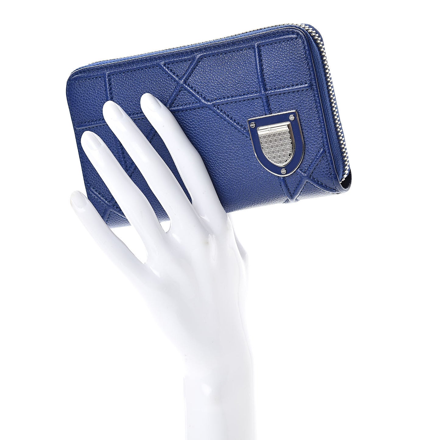 Grained Calfskin Cannage Medium Diorama Voyageur Wallet Blue