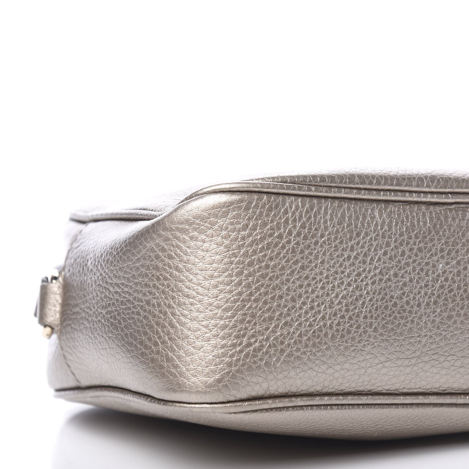 Gucci Metallic Pebbled Calfskin Small Soho Disco Bag Golden Beige 8 of 12