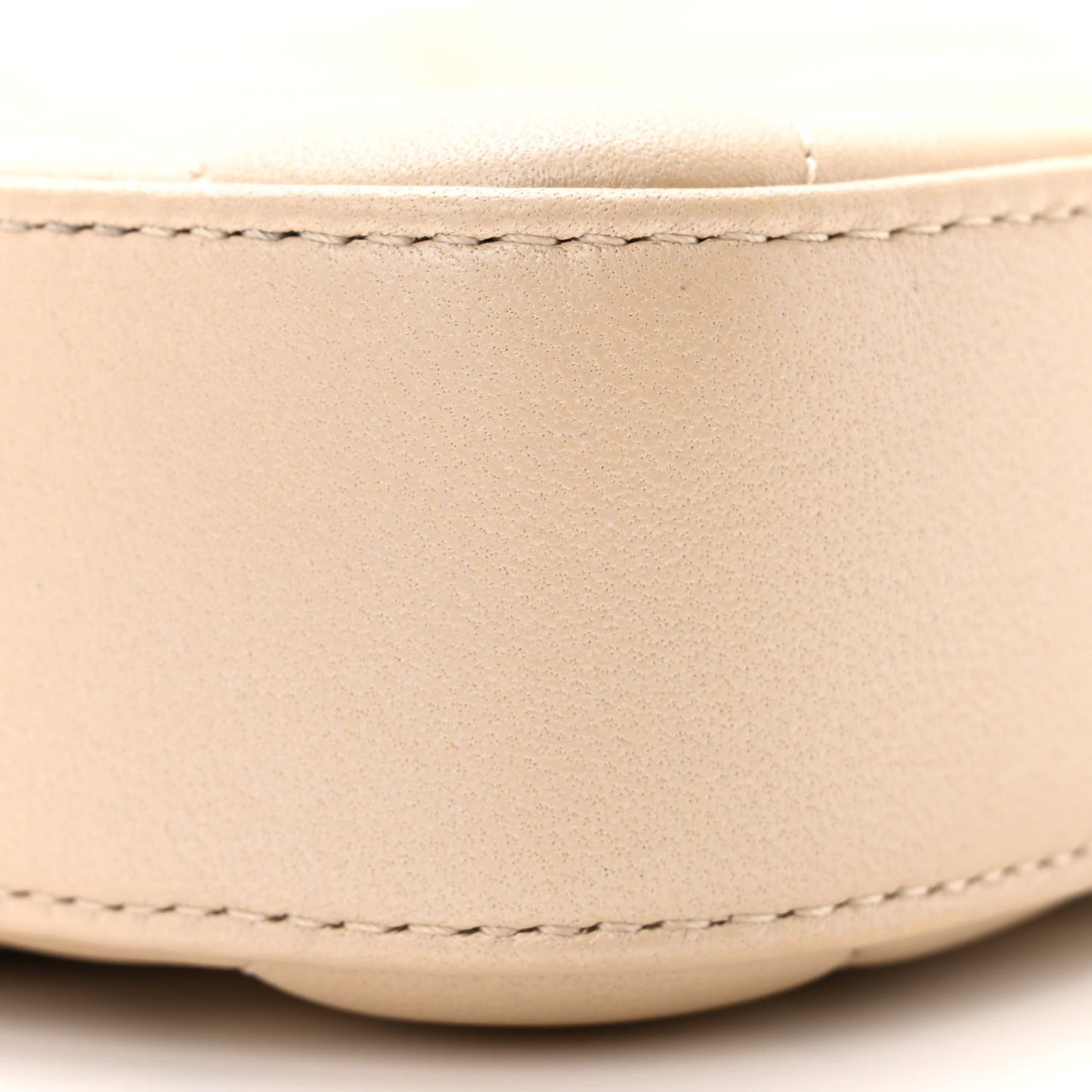 Iridescent Lambskin Quilted Pearl Clutch With Chain Beige