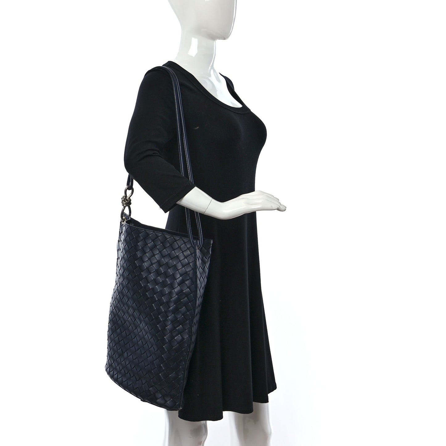 Nappa Intrecciato Medium Knot Bucket Bag Black