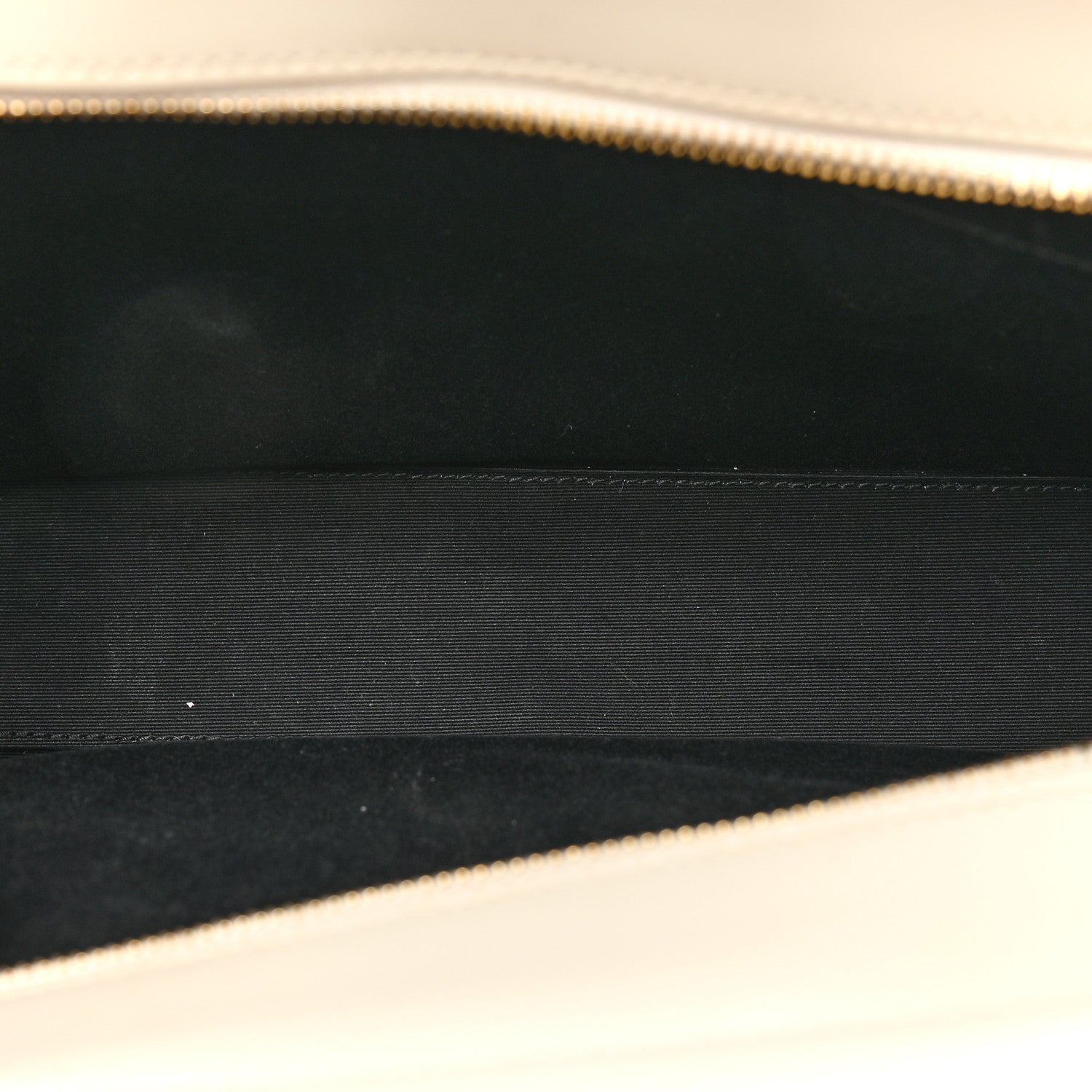 Saint Laurent Shiny Calfskin Medium Uptown Tote White 6 of 19