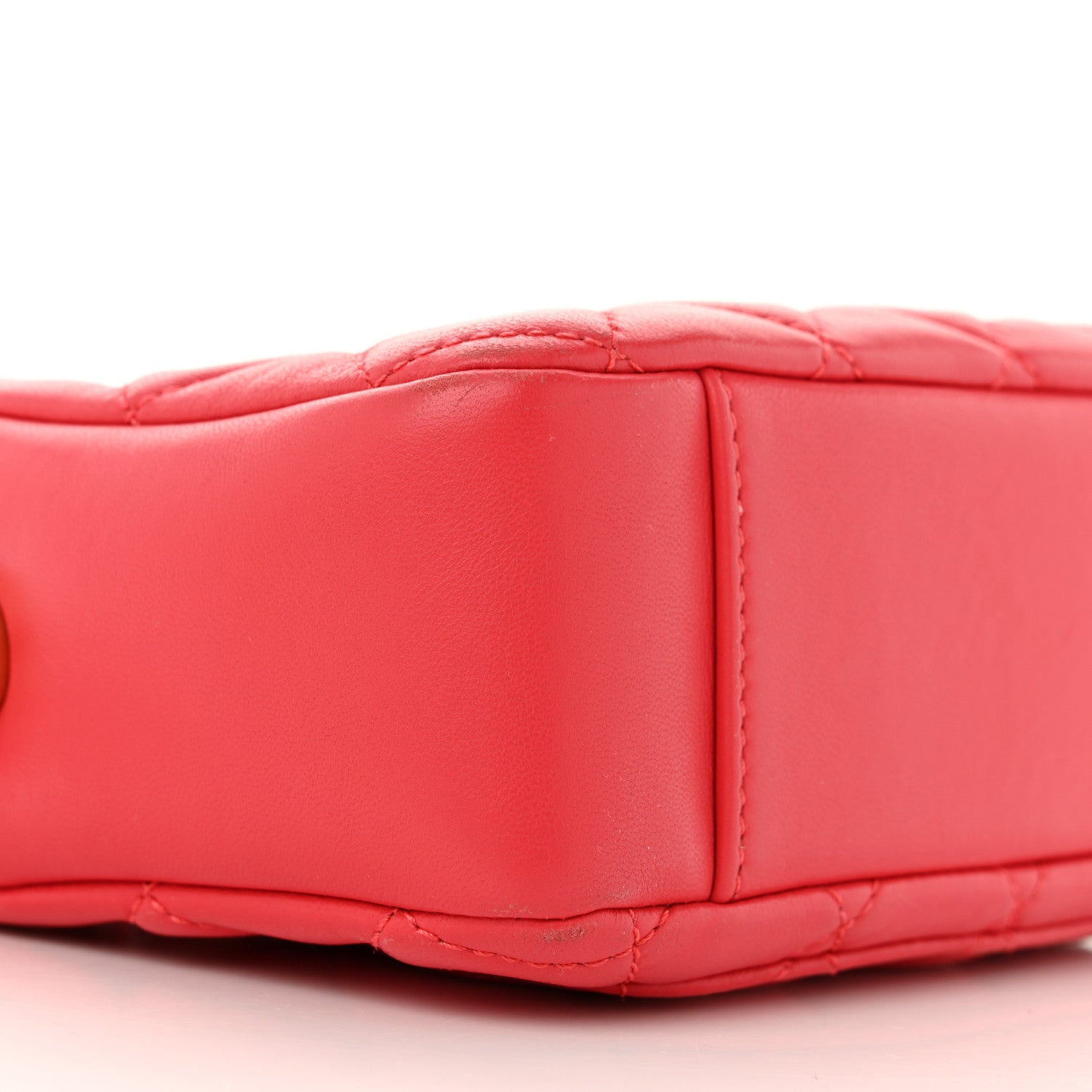 Chanel Lambskin Quilted CC Pearl Crush Camera Case Red 9 of 14