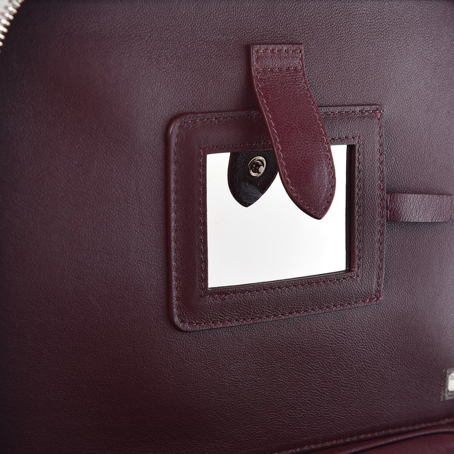 Metallic Caviar Quilted Large CC Filigree Vanity Case Silver