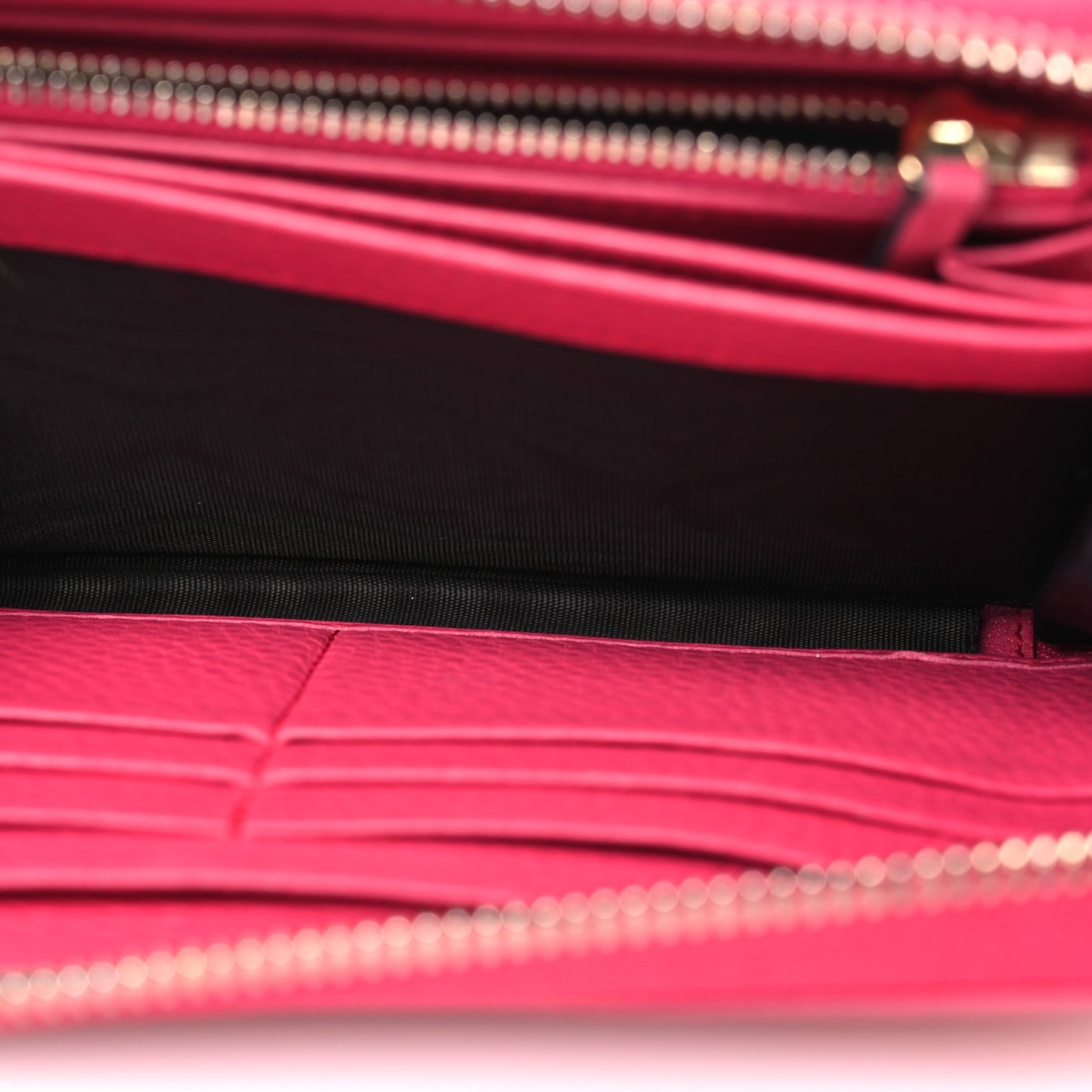 Pebbled Calfskin Soho Zip Around Wallet Pink