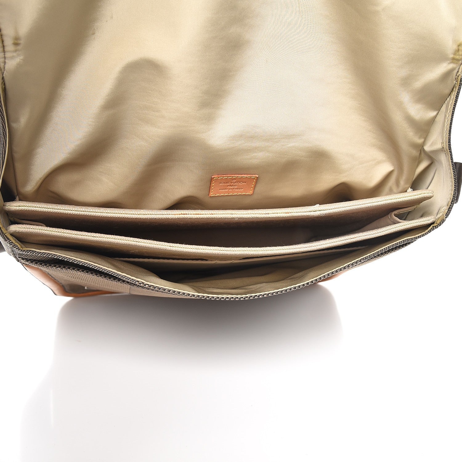 Louis Vuitton Damier Geant Messenger Bag Terre 5 of 14