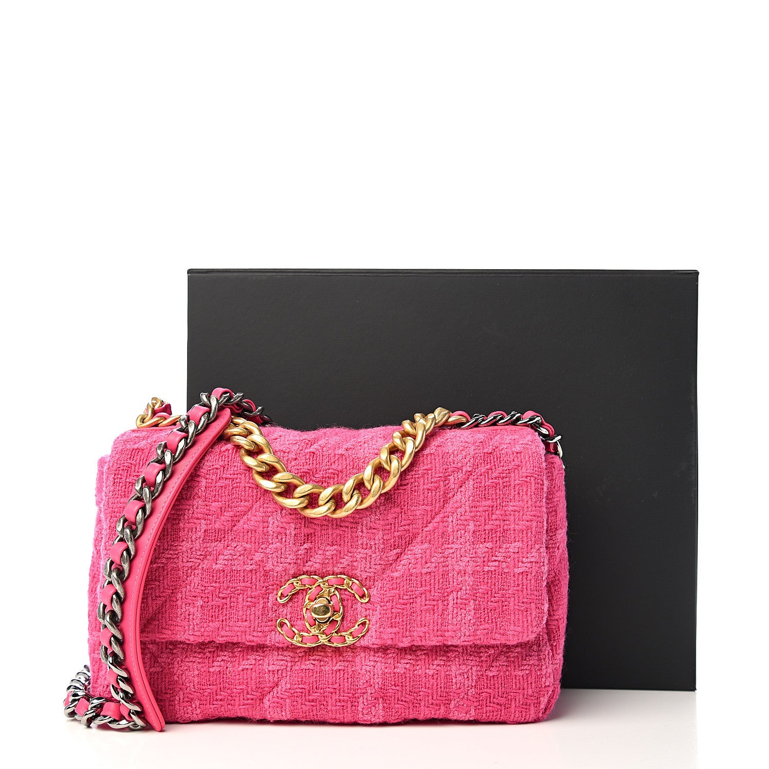 Chanel Tweed Quilted Medium 19 Flap Pink 10 of 10