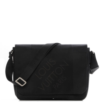 Louis Vuitton Damier Geant Petit Messenger Bag Black 1 of 7