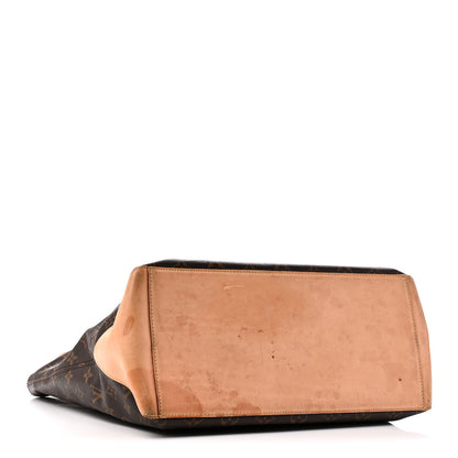 Louis Vuitton Monogram Cabas Mezzo 4 of 10
