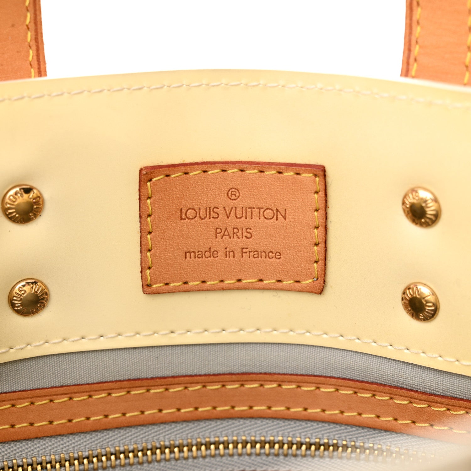 Louis Vuitton Vernis Reade PM Perle 6 of 17