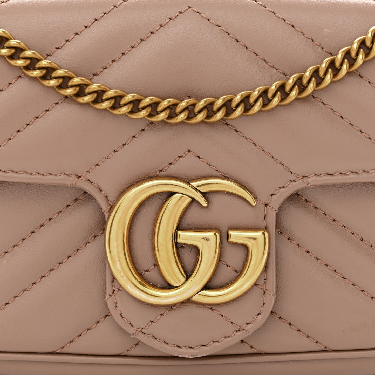Calfskin Matelasse Super Mini GG Marmont Shoulder Bag Porcelain Rose