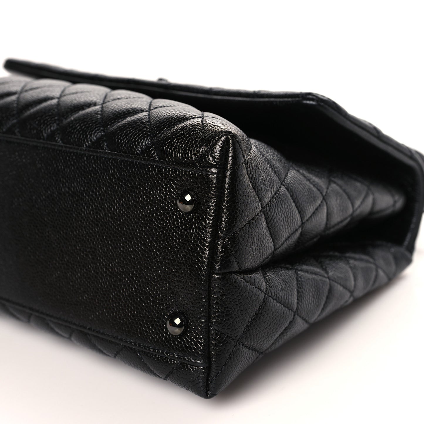 Caviar Quilted Medium Coco Handle Flap So Black