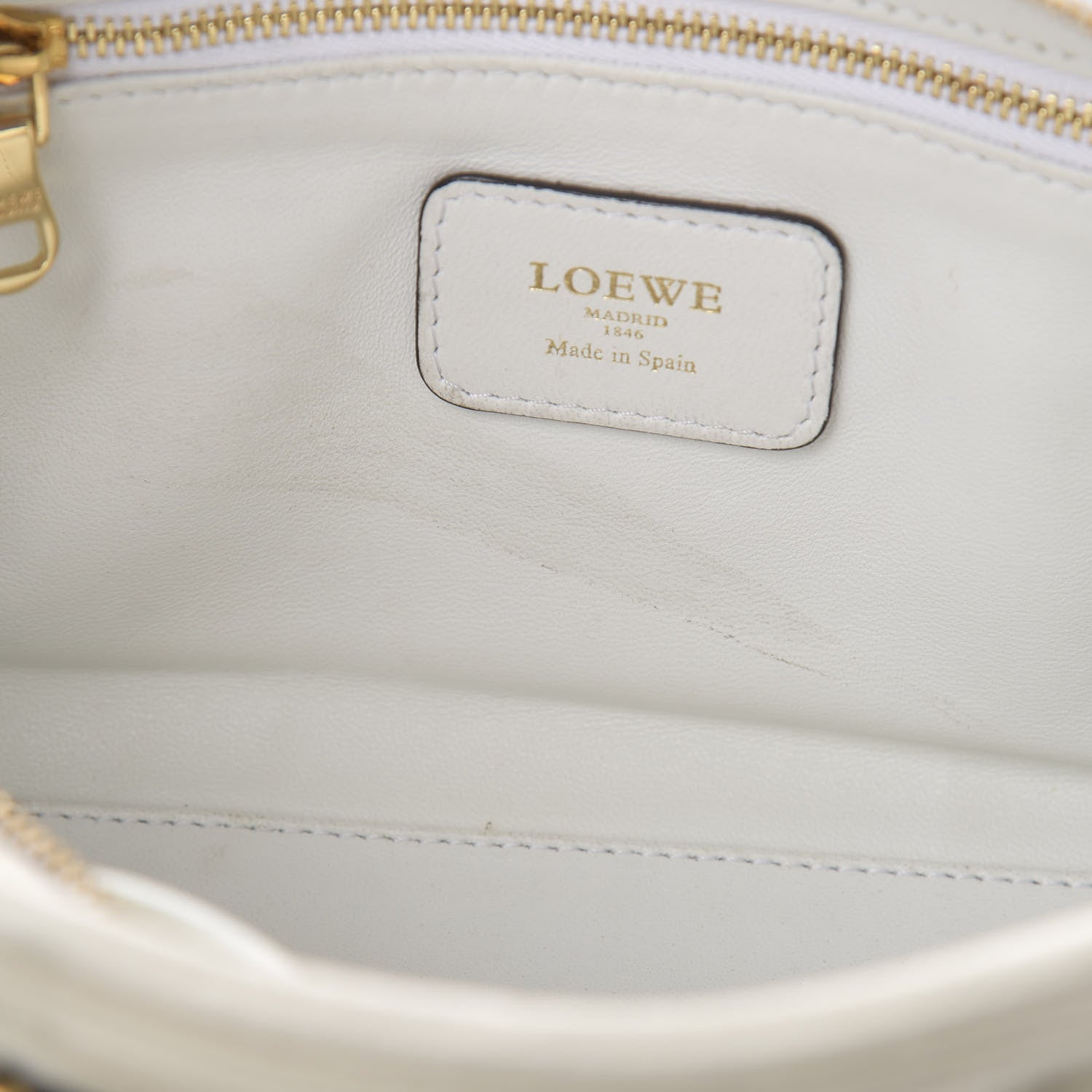 Loewe Calfskin Amazona 23 White 13 of 17