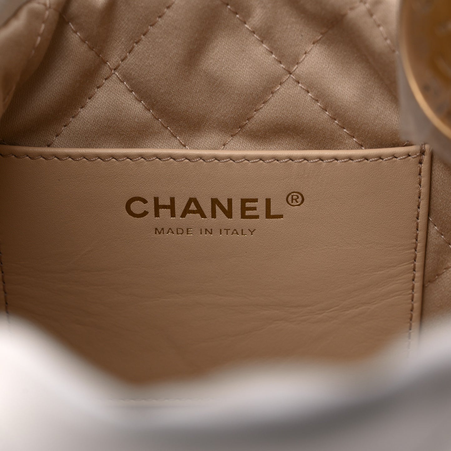 Shiny Calfskin Quilted Mini Chanel 22 White