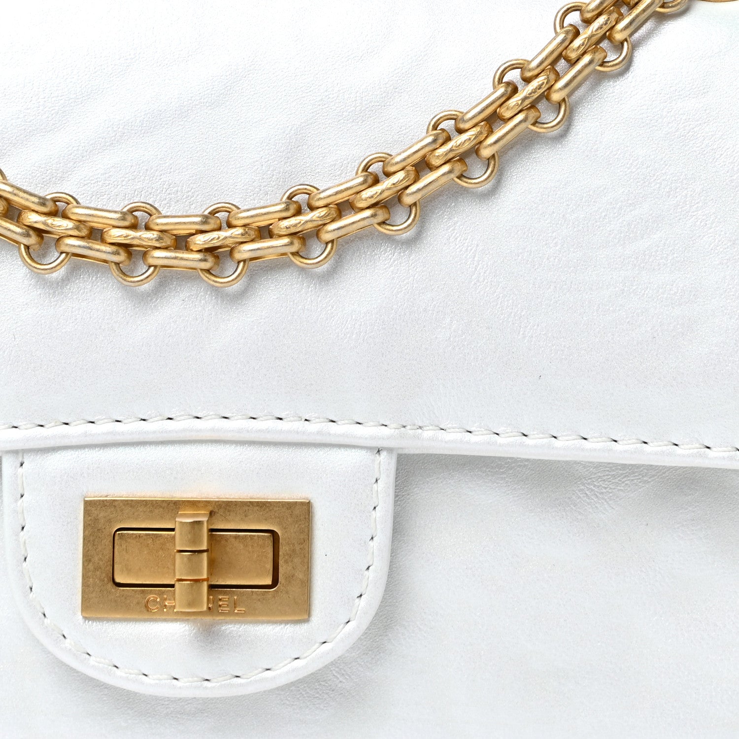 Chanel Iridescent Calfskin Embossed 2.55 Reissue Mini Flap White 7 of 11