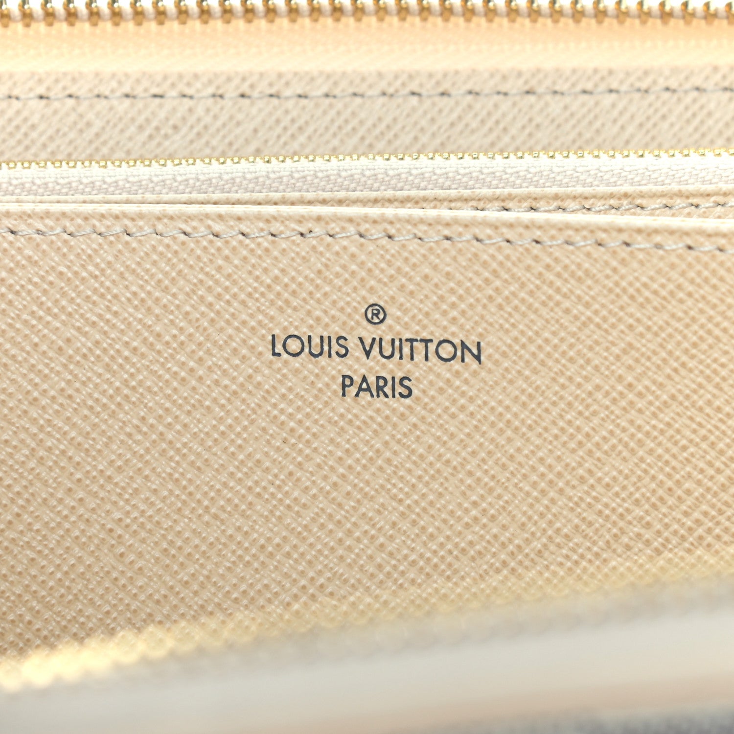 Louis Vuitton Damier Azur Zippy Wallet 6 of 6