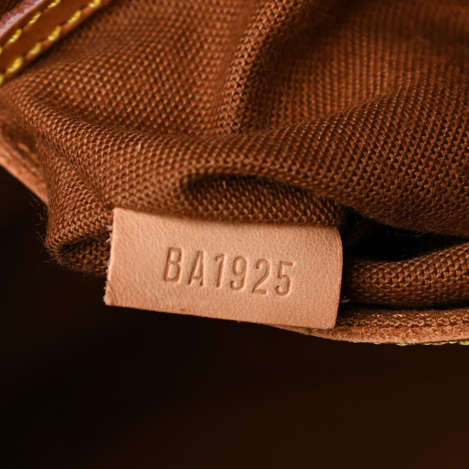 Louis Vuitton Monogram Alma PM 7 of 18