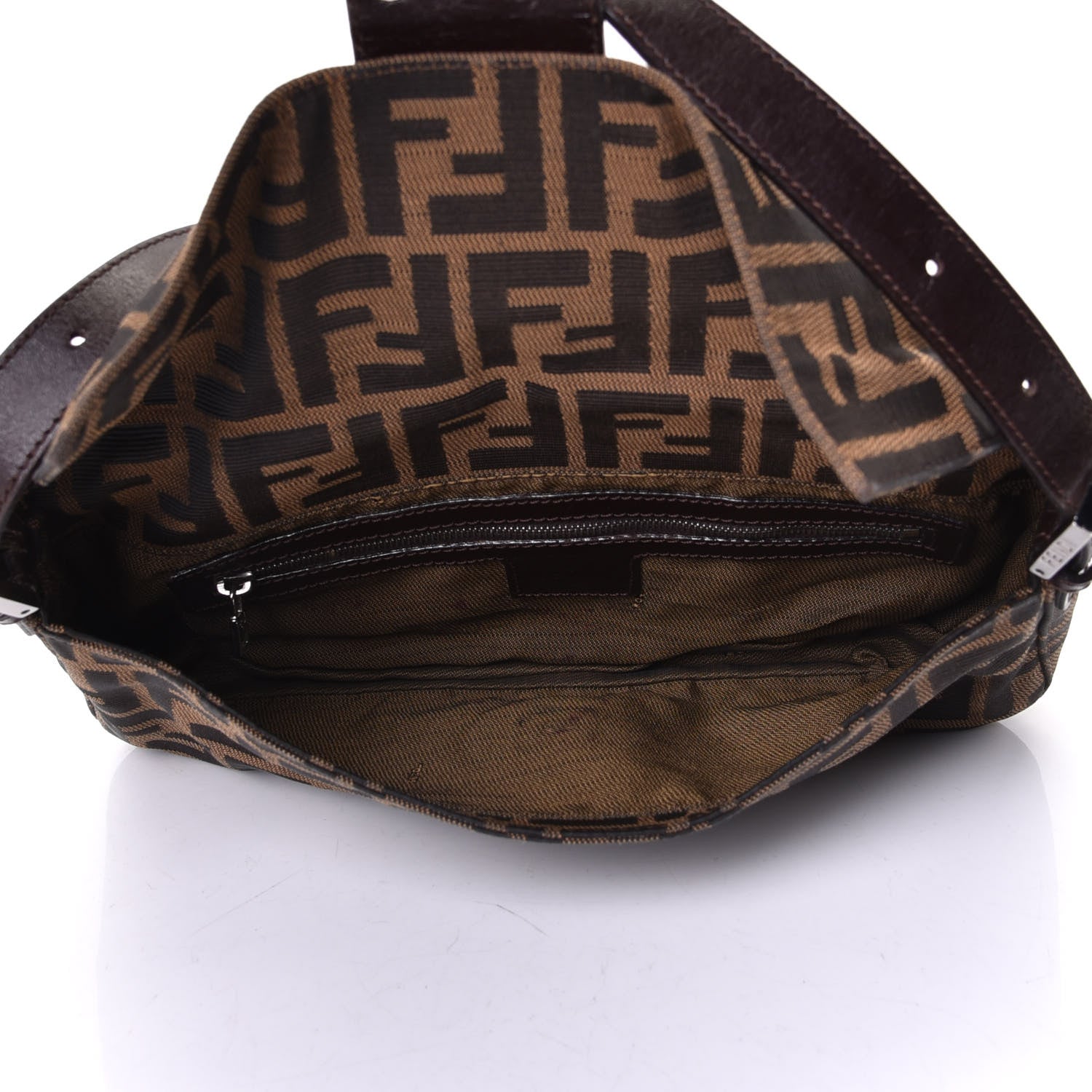 Fendi Zucca Baguette Tobacco 4 of 5