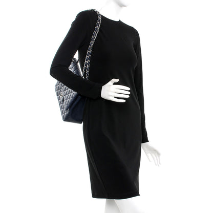 Chanel Caviar Quilted Jumbo Double Flap Navy Blue 3 of 9