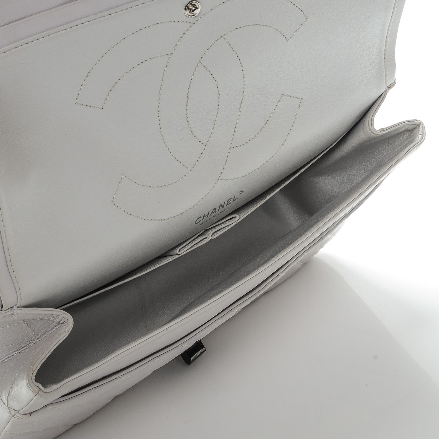 Chanel Aged Calfskin 2.55 Reissue 227 Flap White 5 of 9