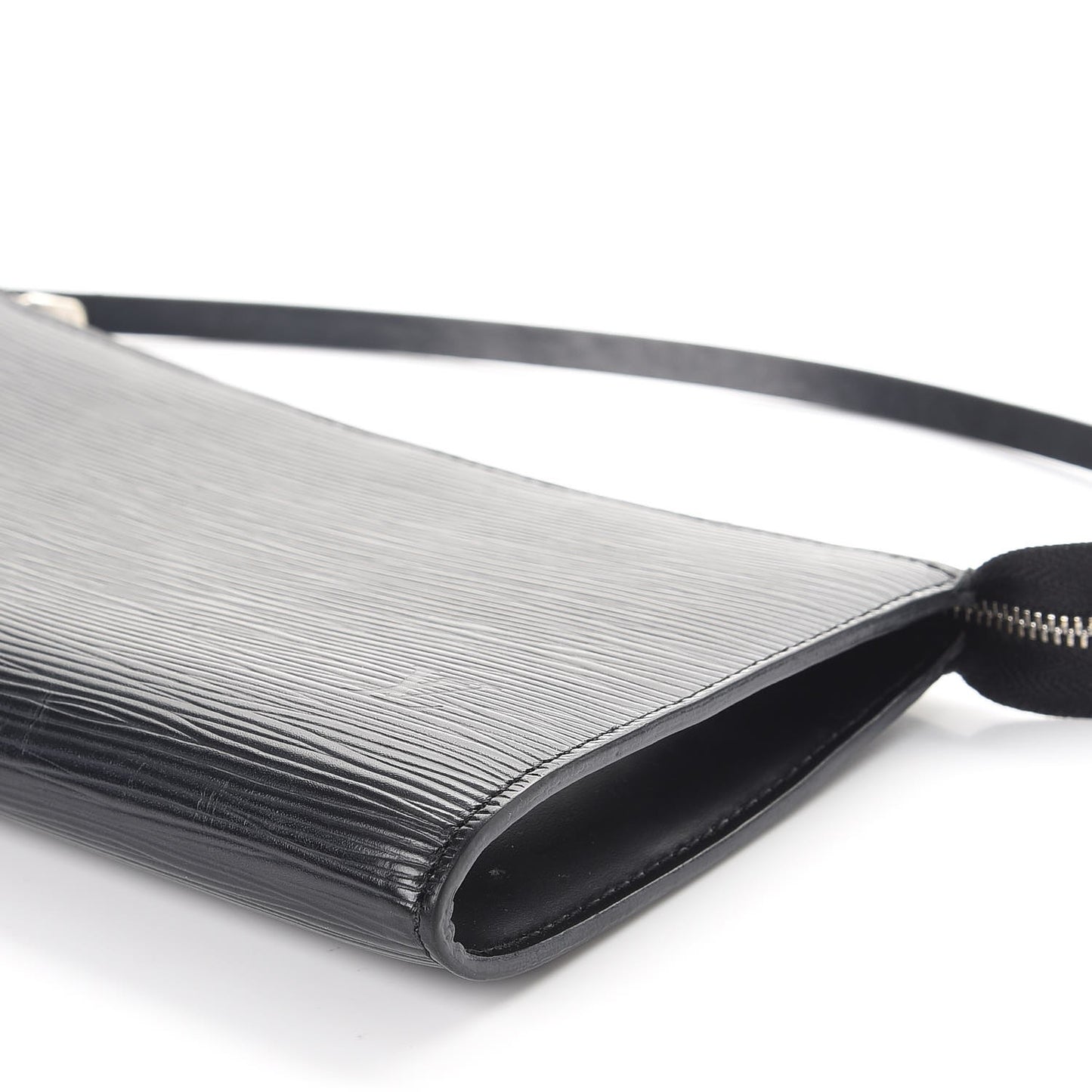 Epi Pochette Accessories 24 Black